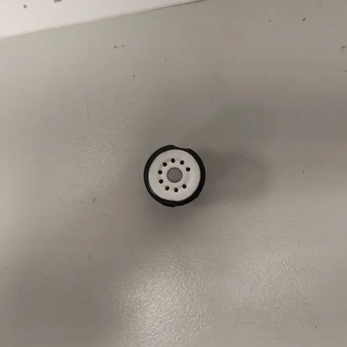 Adapter 6922/6N1/6N2/6N11/ECC85/6AQ8/6DJ8- 5670/6N3