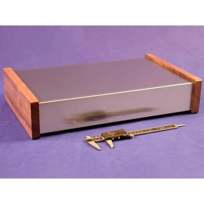 Chassis AL 1444-32CWW