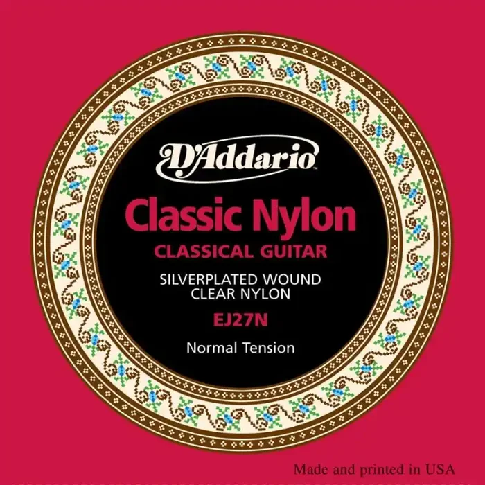 D‘Addario Classics snarenset klassiek, normal tension, clear nylon trebles en silverplated basses, 028-032-040-030-035