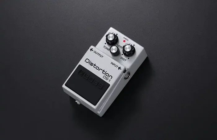 DS-1 WH Verzerrer Limited Edition