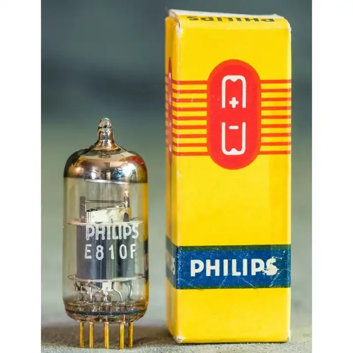 E810F Philips Gold Pin