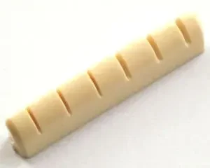 Heriba Nr.148 Sattel Klassikgitarre 7/8 vorgekerbt