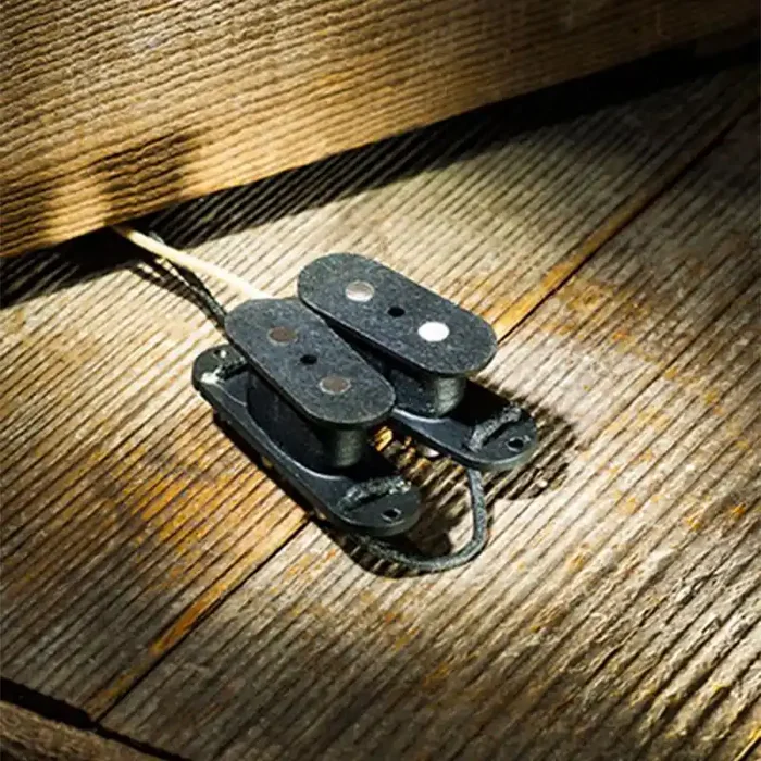 Lollar Mustang Bass pickup Version B black covers